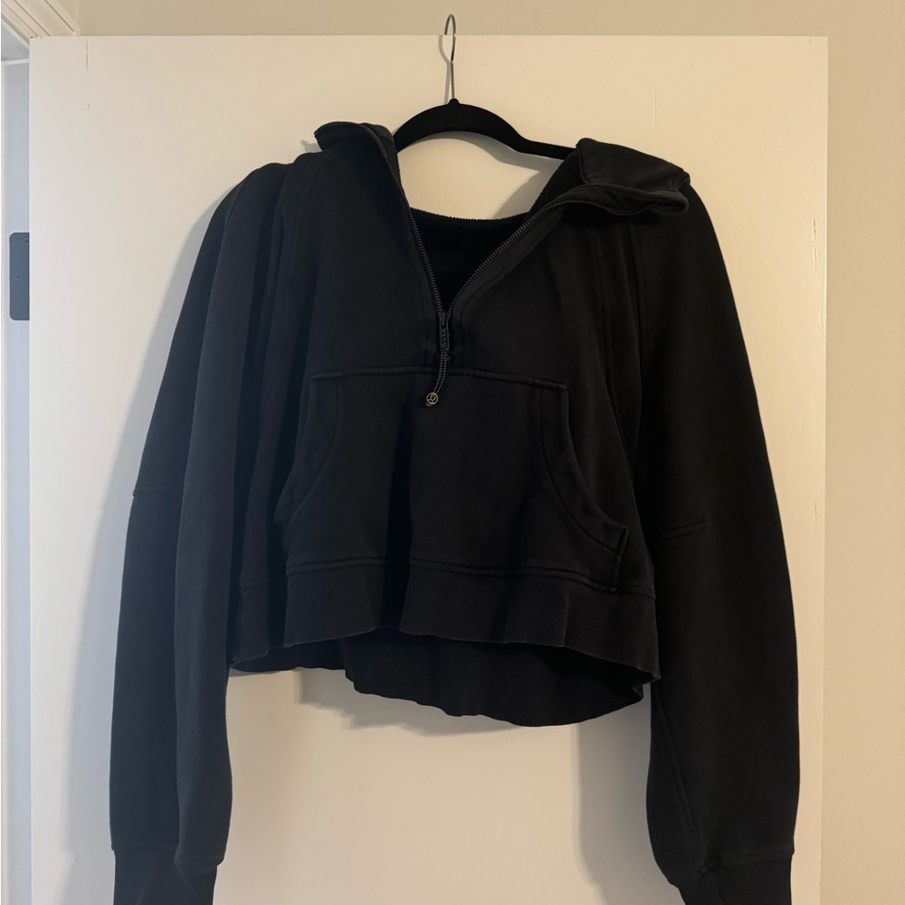 lululemon athletica Black Scubs cropped